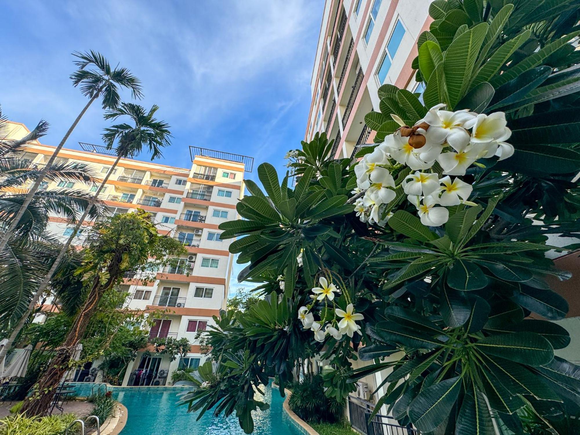 卧室直达泳池 全网最低价 到中天海滩5分钟 Jomtien Beach Εξωτερικό φωτογραφία